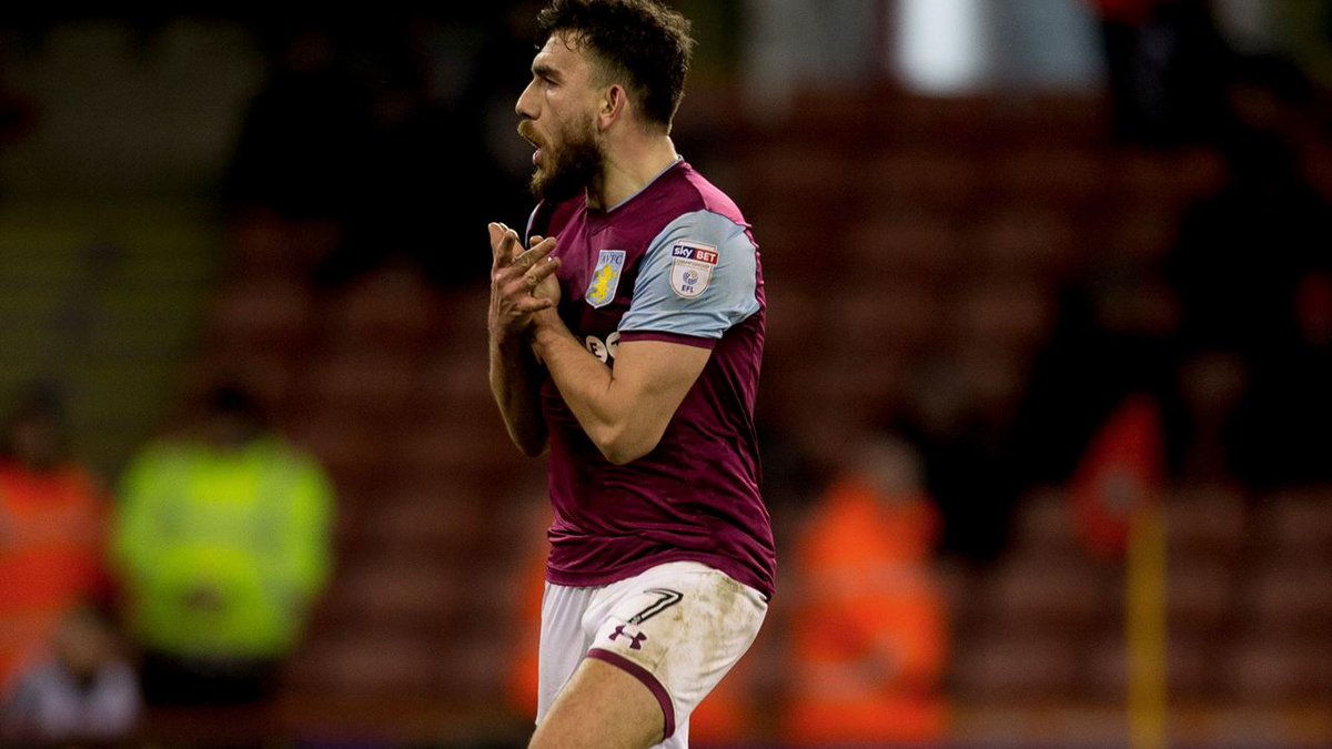 看台上欢呼 看台上欢呼